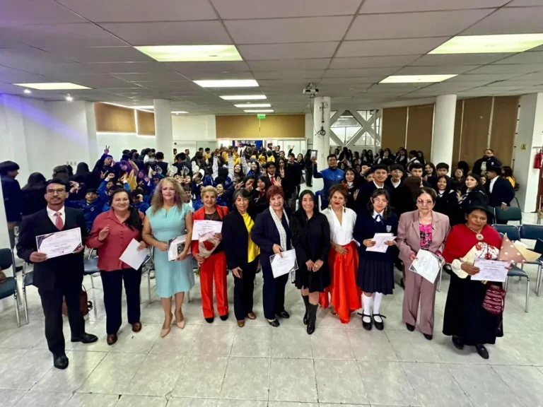 Escritores en el Mes de la Mujer